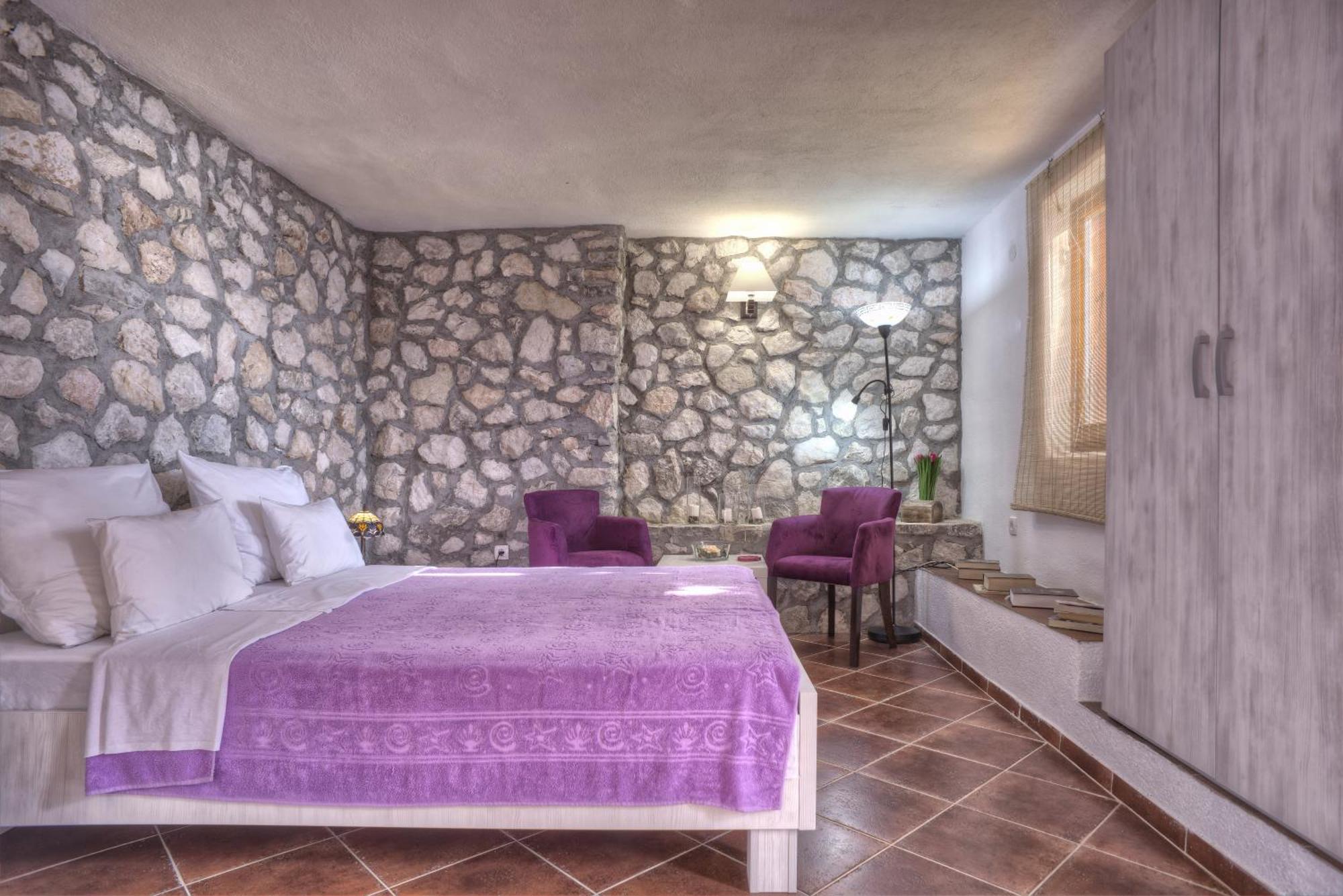 Harmonia Bungalows & Pool Sveti Stefan Room photo